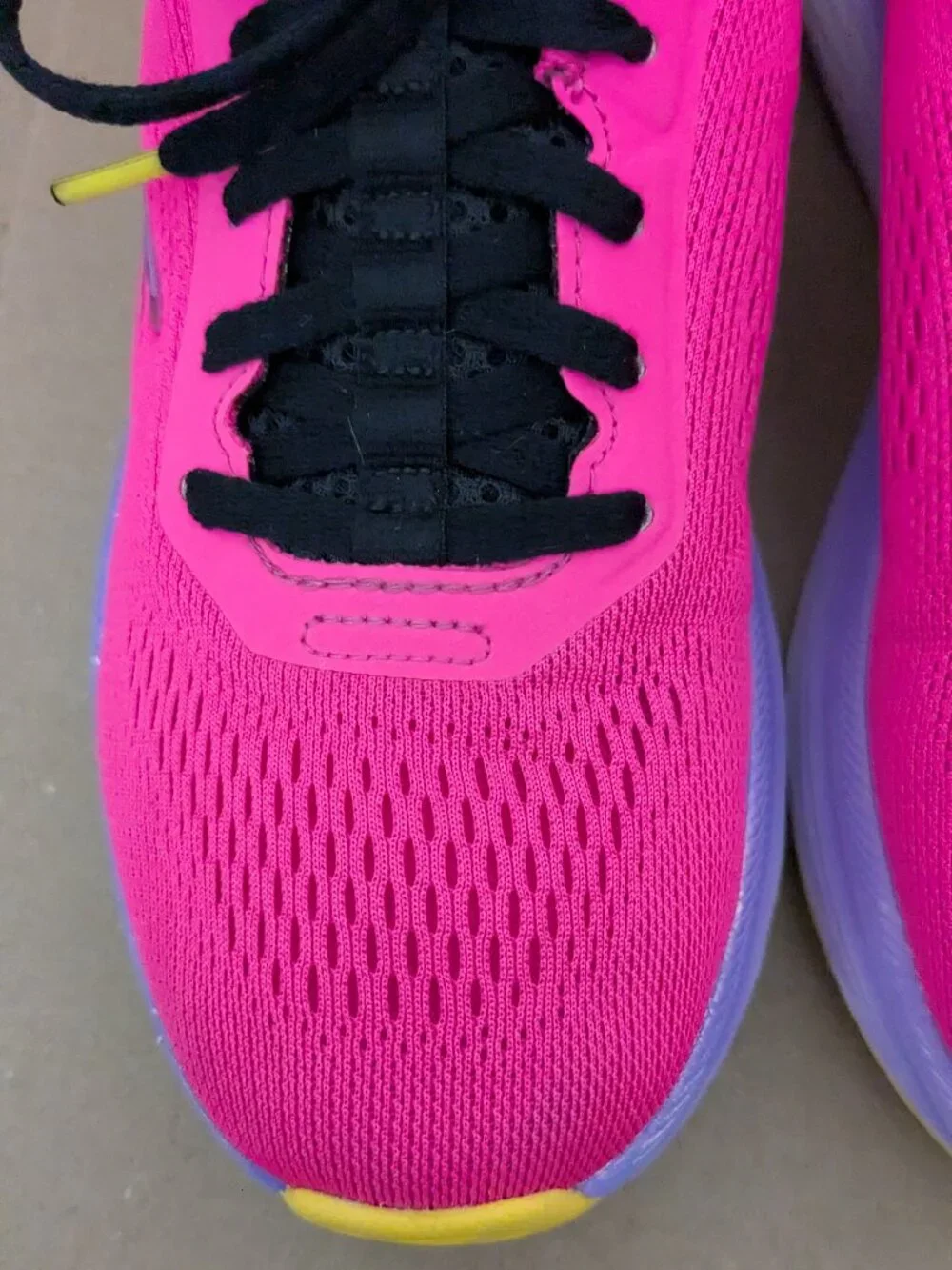 SKECHERS Max Cushioning Elite 2.0 Prevail Hands Free Slip-Ins Size 7 Pink/Purple